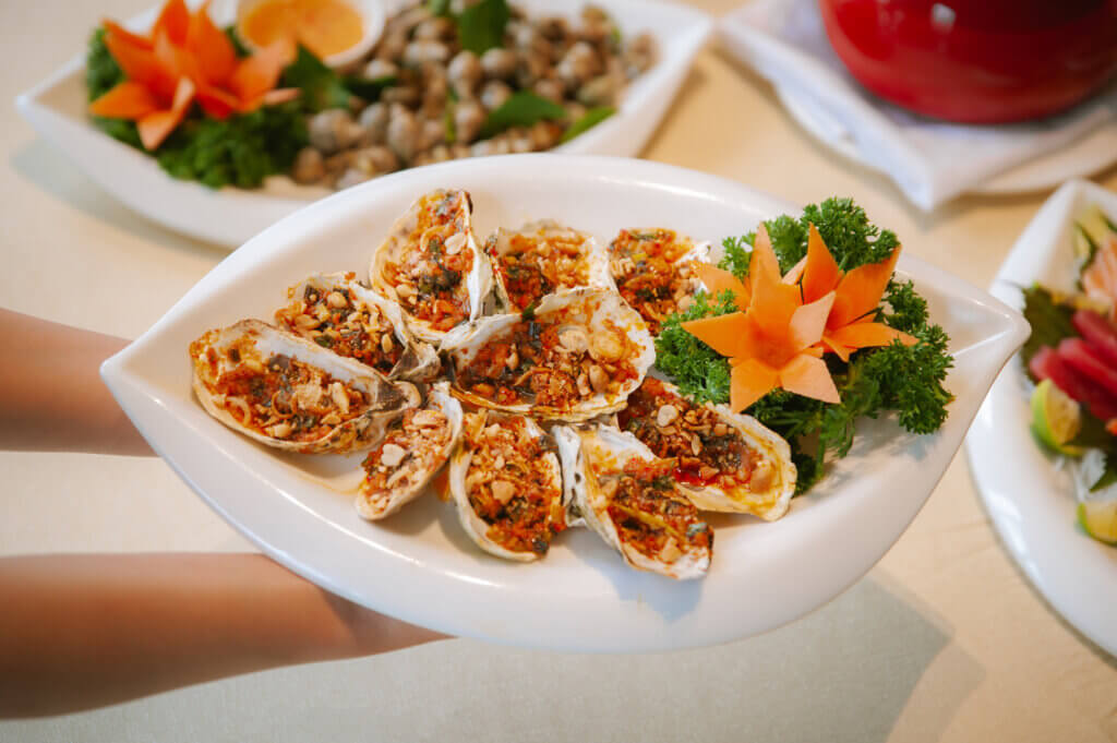 Hàu nướng mỡ hành